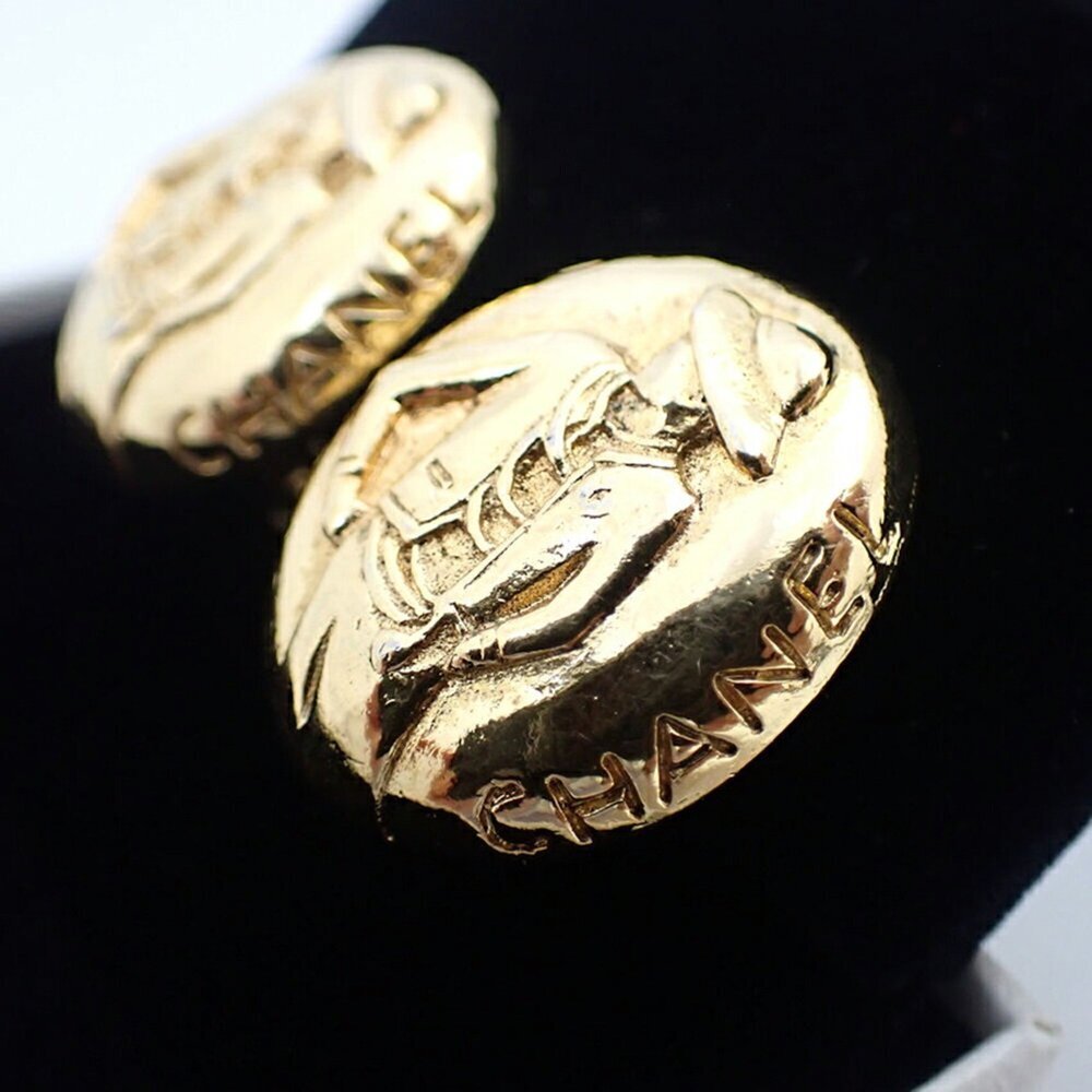 CHANEL Authentic Gold Earrings - Picture 7 of 11